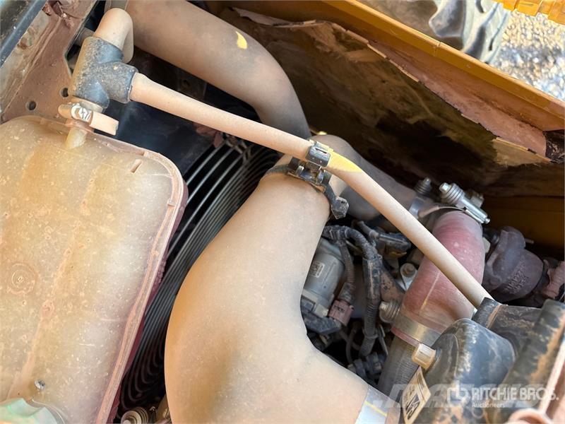 CAT 415F2 4x4 Backhoe Loader (Inoperable) Backhoe