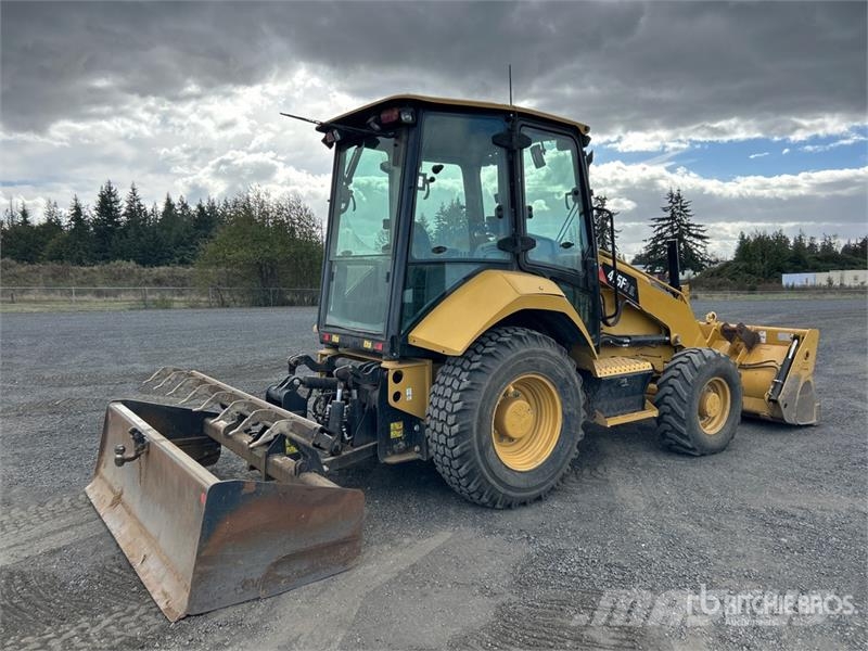 CAT 415F2 IL لوادر بعجل