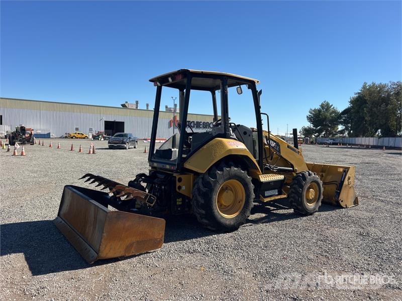 CAT 415F2IL 4x4 Landscape Loader Kolesni nakladalci