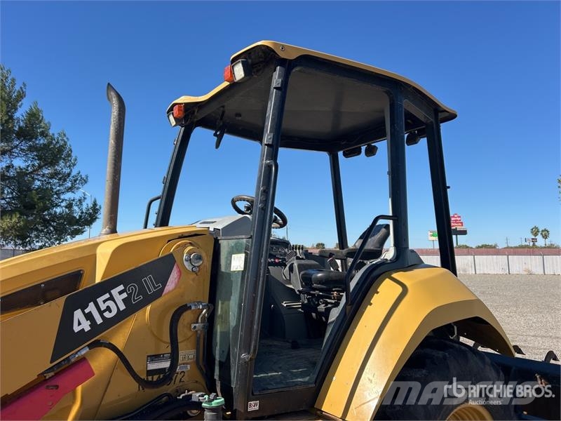 CAT 415F2IL 4x4 Landscape Loader Kolesni nakladalci