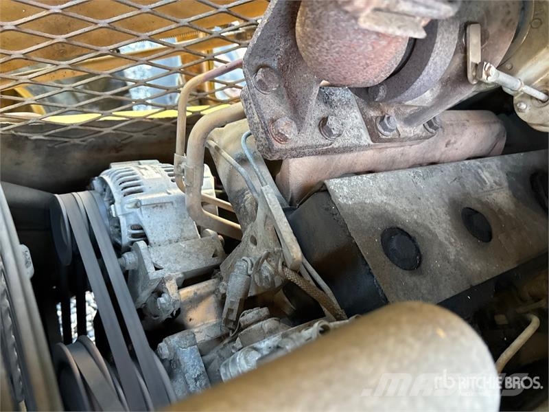 CAT 416C Экскаваторы-погрузчики
