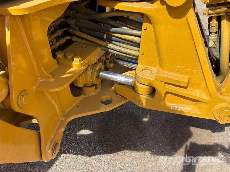 CAT 416C 백호로더