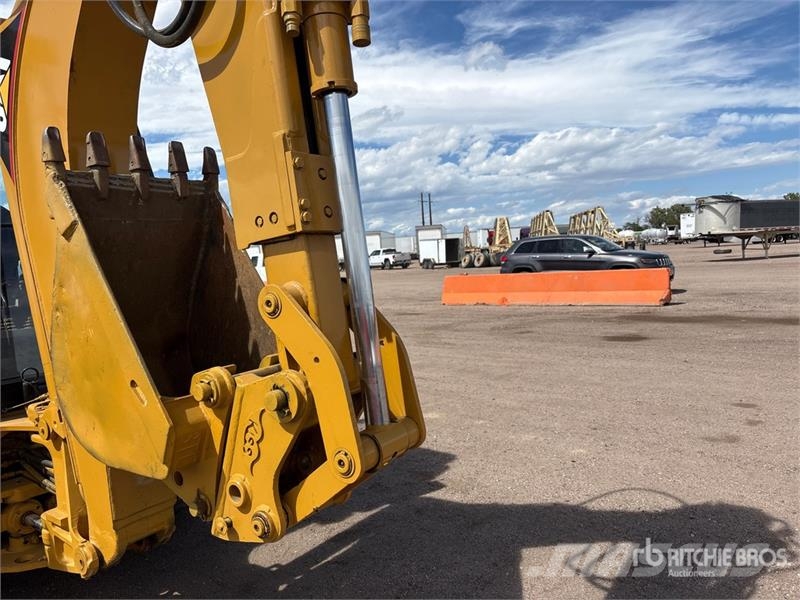 CAT 416C 백호로더