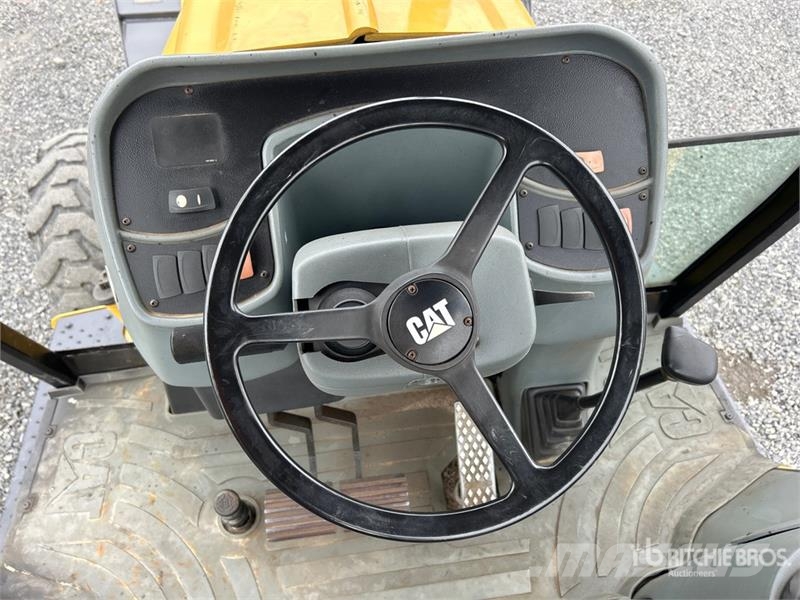 CAT 416D Retroescavadoras