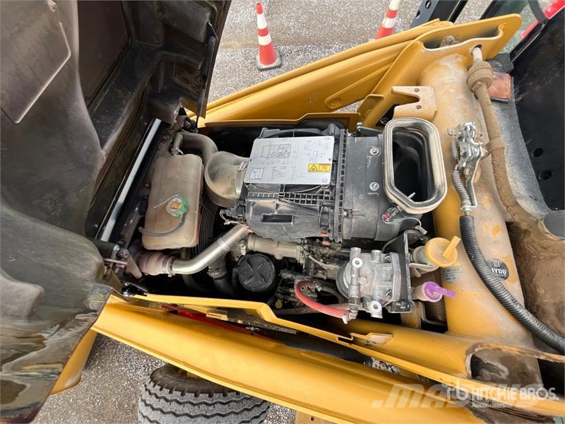 CAT 416F2 Baggerlader