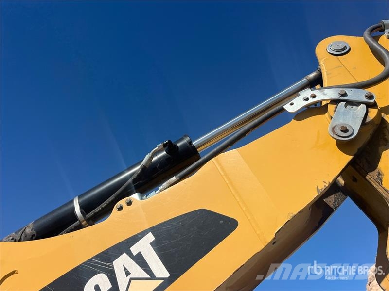 CAT 416F2 Rovokopači