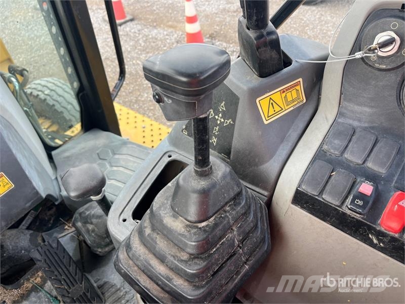 CAT 416F2 Baggerlader