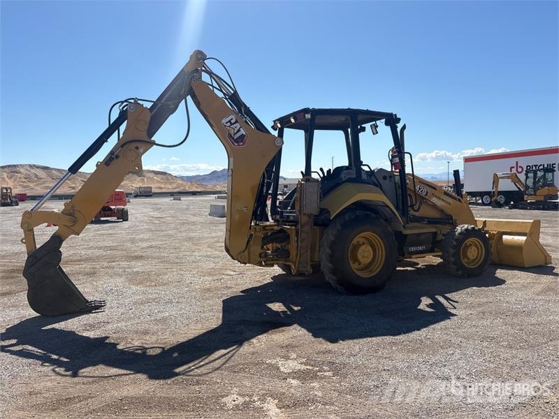 CAT 420 Backhoe
