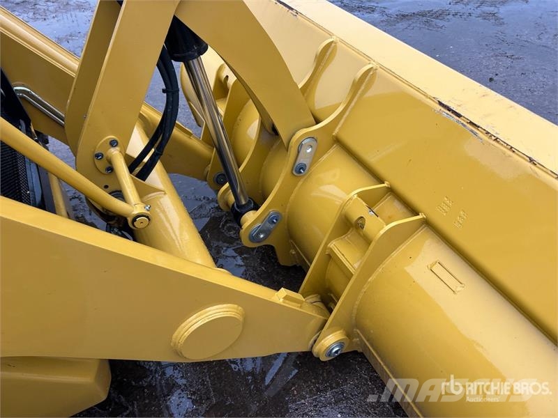 CAT 420 Tractopelle