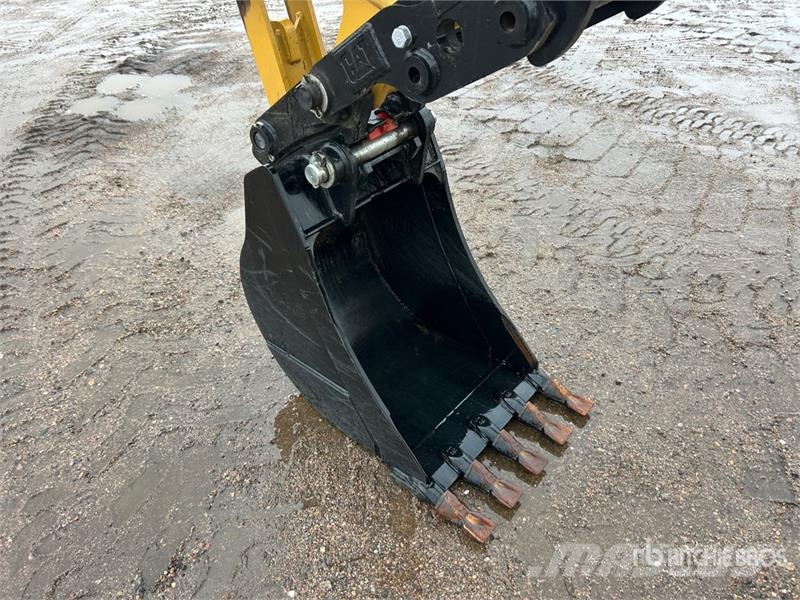 CAT 420 Tractopelle