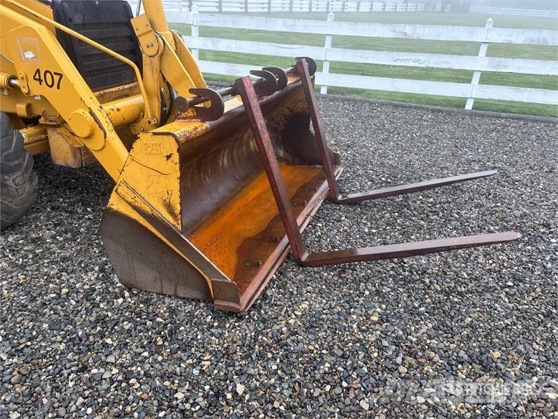 CAT 420D Ekskavatoriniai krautuvai