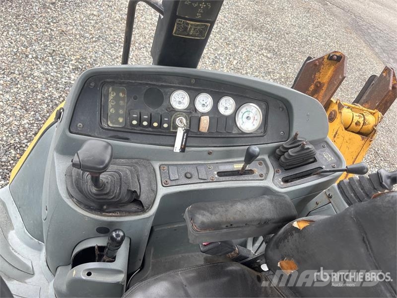 CAT 420D Ekskavatoriniai krautuvai