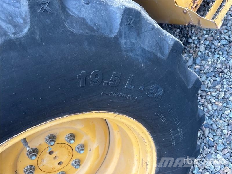 CAT 420D Ekskavatoriniai krautuvai
