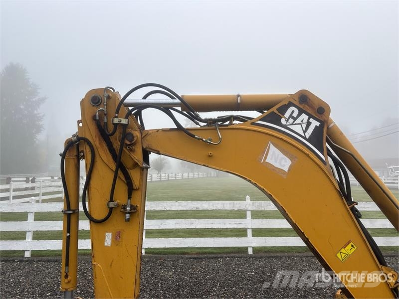 CAT 420D Ekskavatoriniai krautuvai