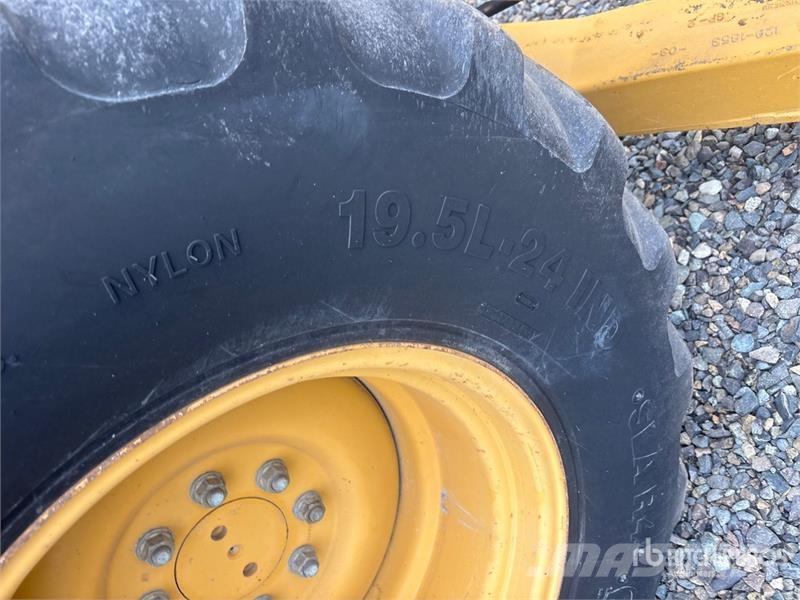 CAT 420D Ekskavatoriniai krautuvai