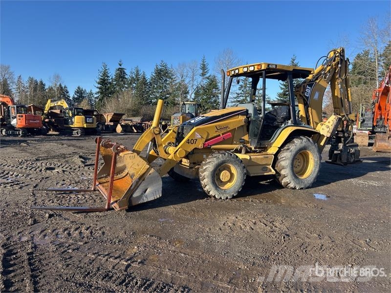 CAT 420D Baggerlader