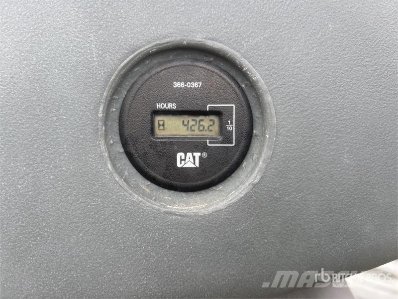CAT 420D Ekskavatoriniai krautuvai
