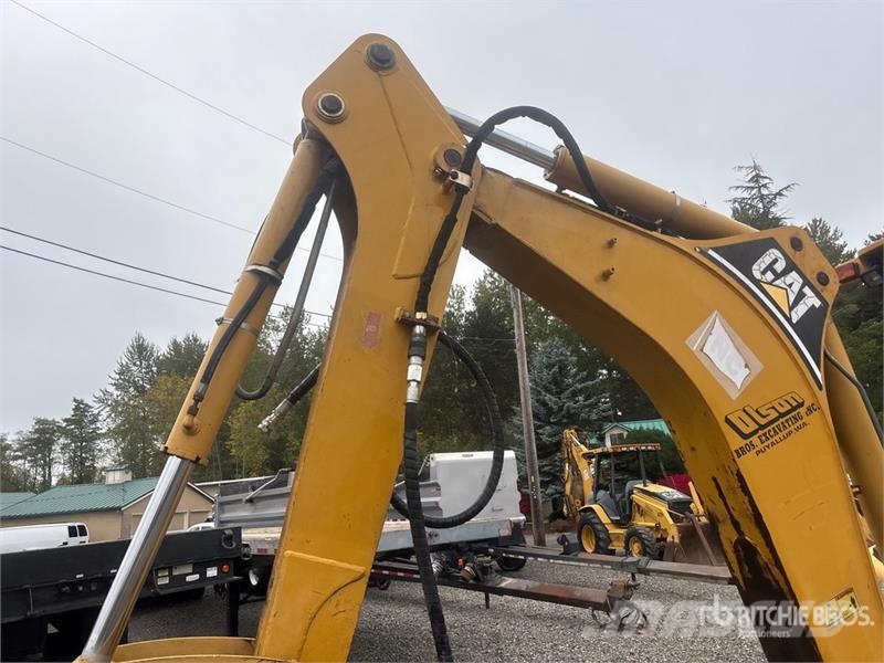 CAT 420D Ekskavatoriniai krautuvai
