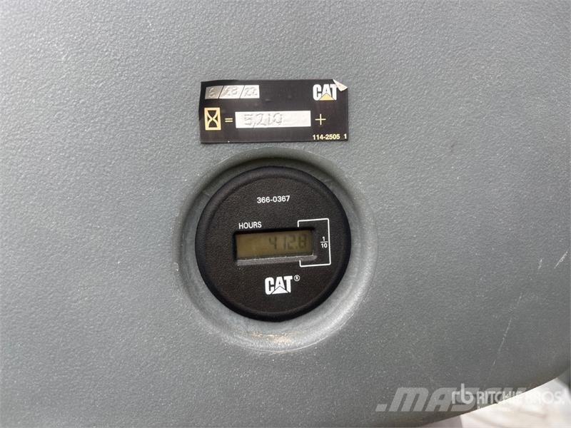 CAT 420D Ekskavatoriniai krautuvai
