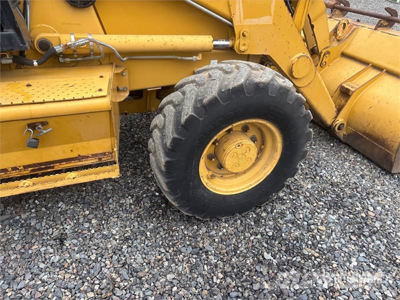 CAT 420D Ekskavatoriniai krautuvai