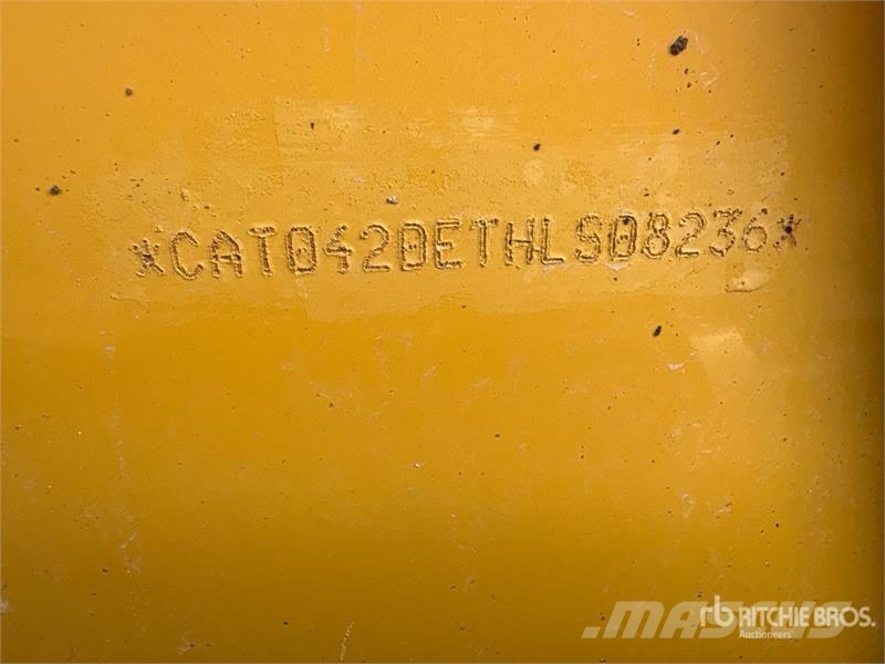CAT 420E Rovokopači