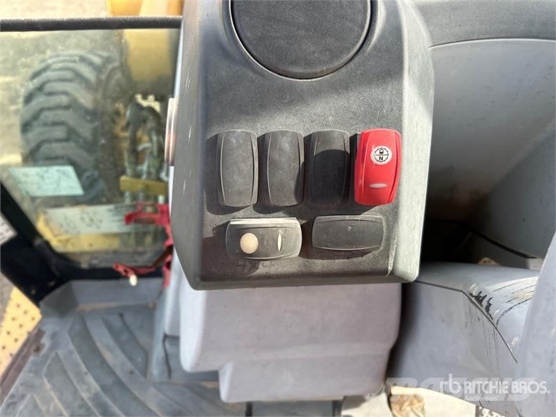 CAT 420E Rovokopači