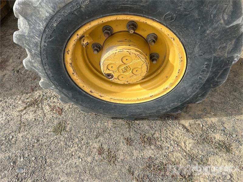 CAT 420E Tractopelle