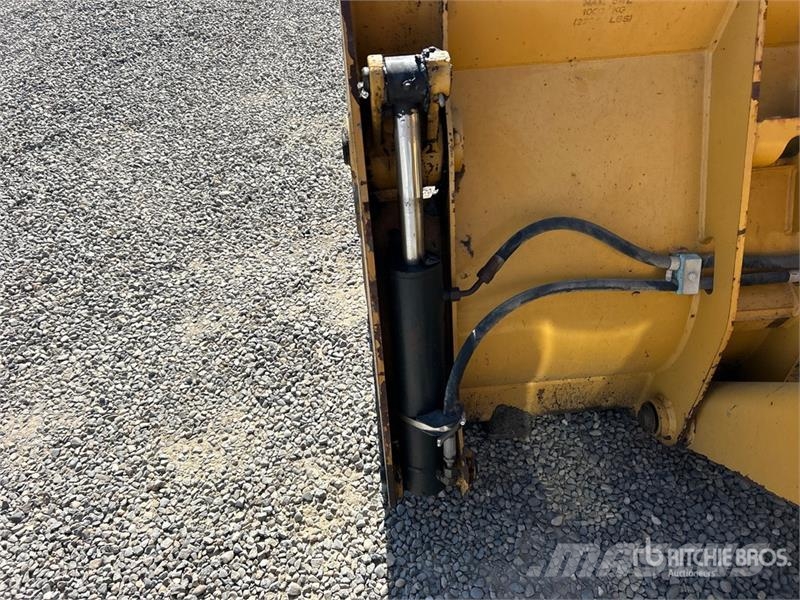 CAT 420E Grävlastare