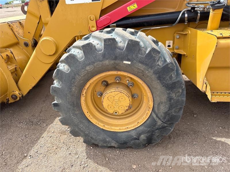 CAT 420E Rovokopači