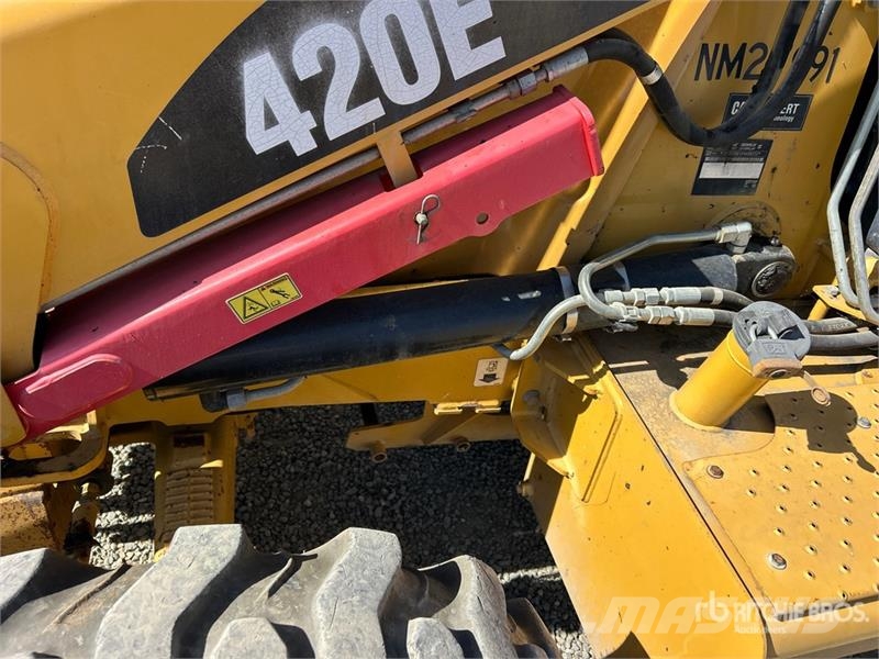 CAT 420E Grävlastare