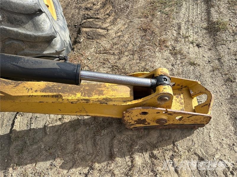 CAT 420E Rovokopači