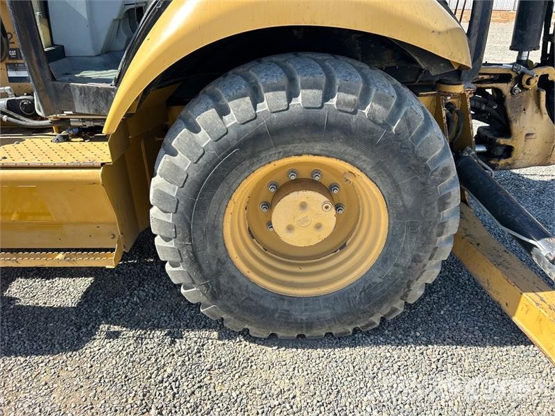 CAT 420E Grävlastare