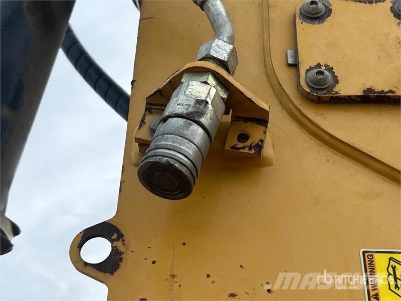 CAT 420E Tractopelle