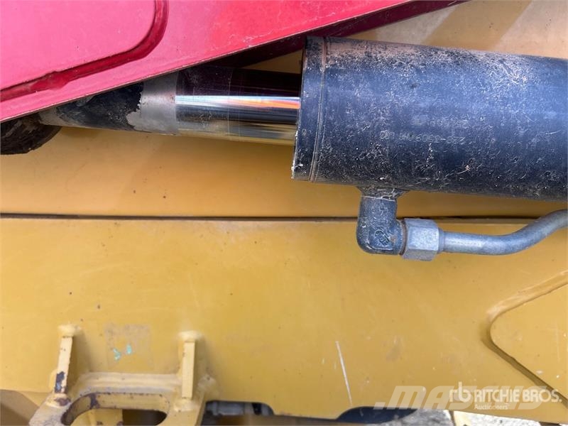 CAT 420E Rovokopači