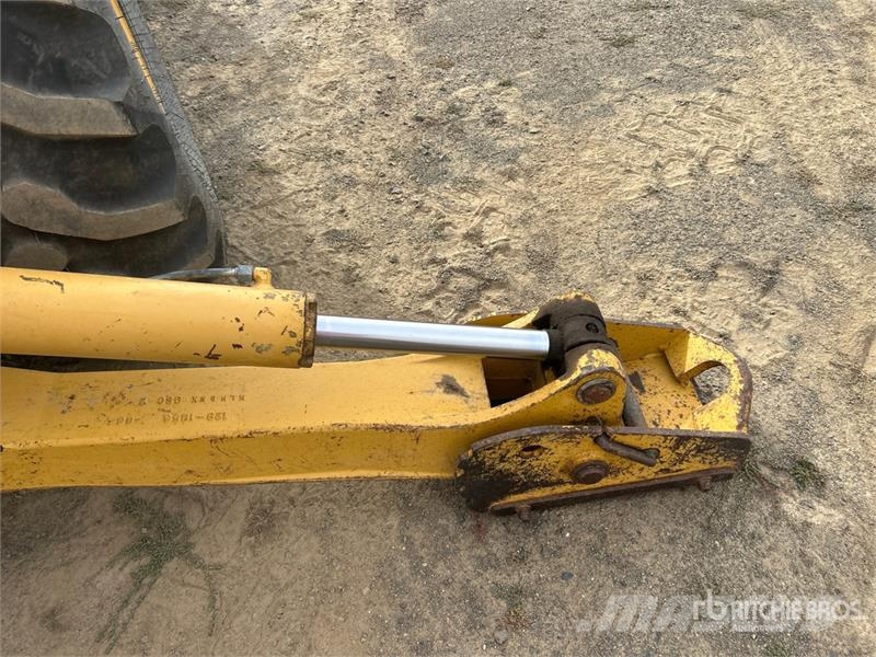 CAT 420E Tractopelle