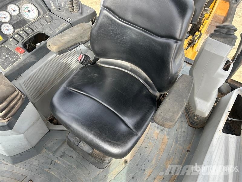 CAT 420E Tractopelle