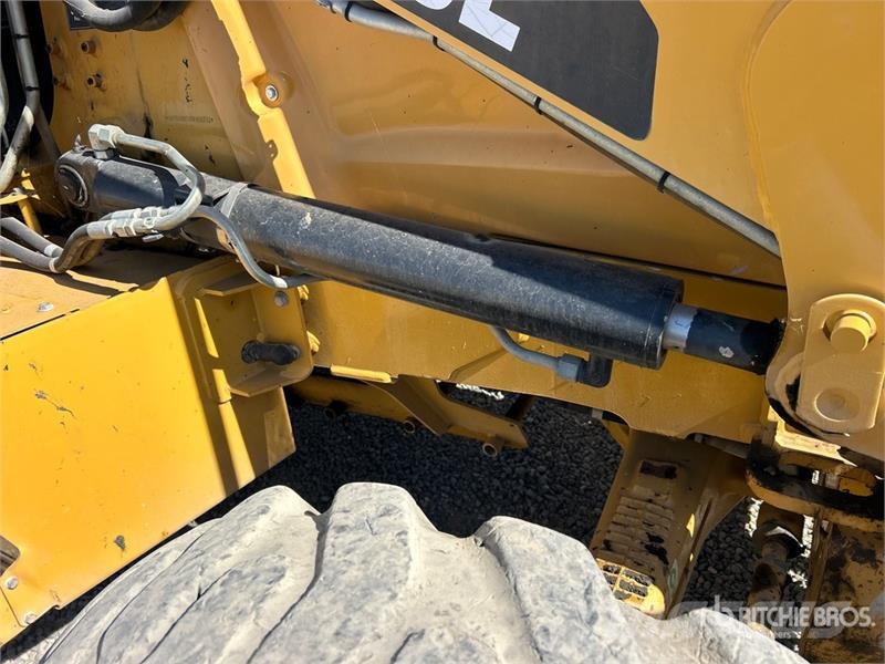 CAT 420E Grävlastare