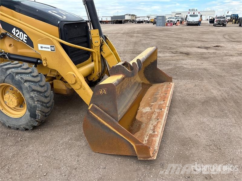 CAT 420E Rovokopači