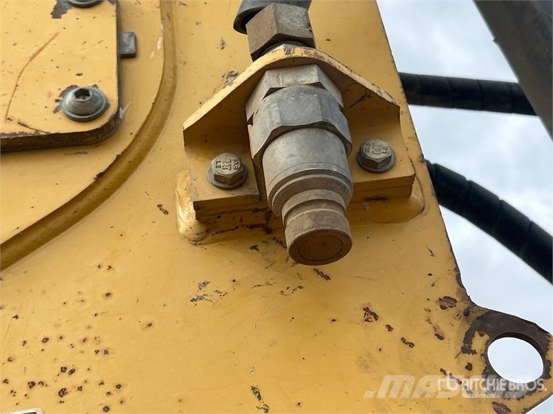 CAT 420E Tractopelle