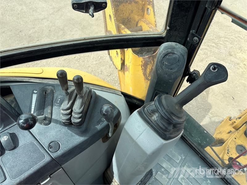 CAT 420E Rovokopači