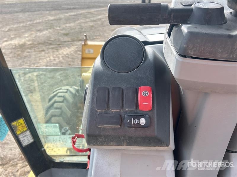 CAT 420E Tractopelle