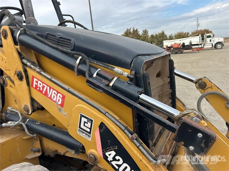 CAT 420E IT Kotrórakodók