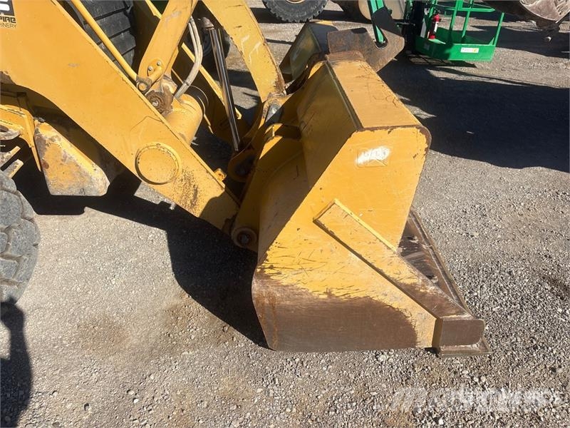 CAT 420F Rovokopači