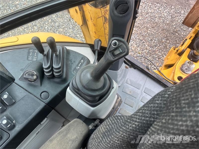 CAT 420F Kotrórakodók