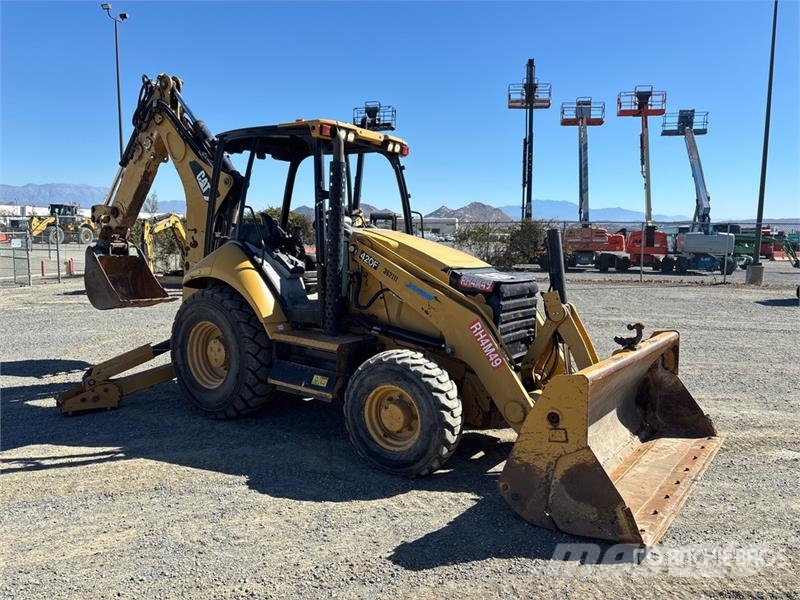 CAT 420F Retroescavadeiras