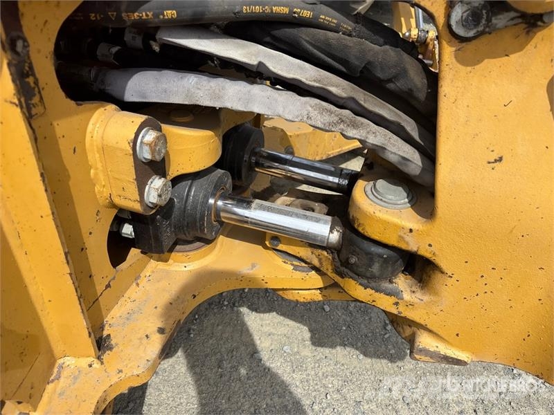 CAT 420F Grävlastare