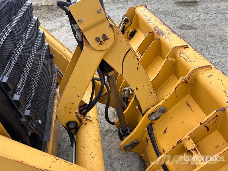 CAT 420F Rovokopači
