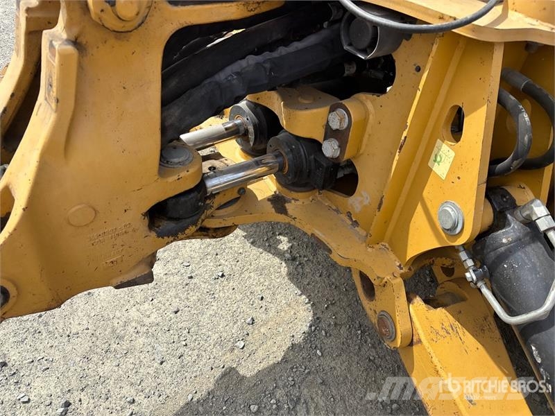 CAT 420F Grävlastare