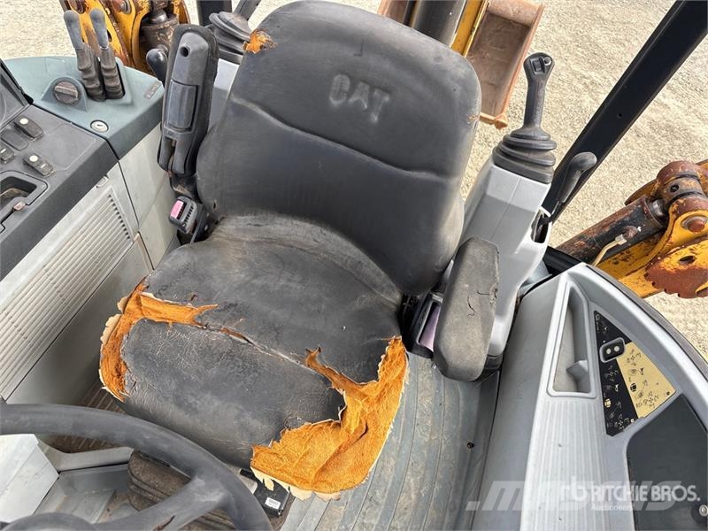 CAT 420F Rovokopači