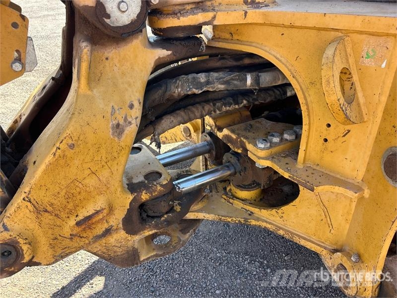 CAT 450E 4x4 Backhoe Loader Retrocargadoras